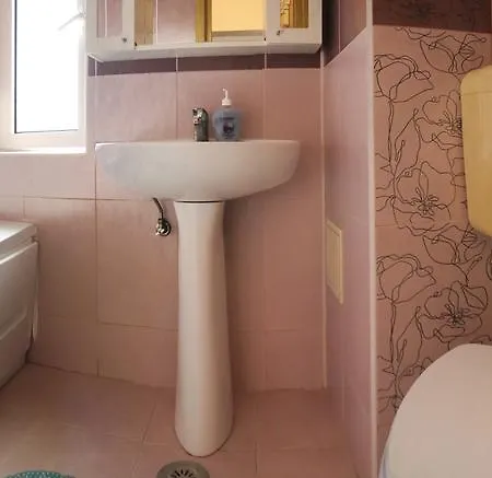 Unirii Boulevard Apartment Bucharest